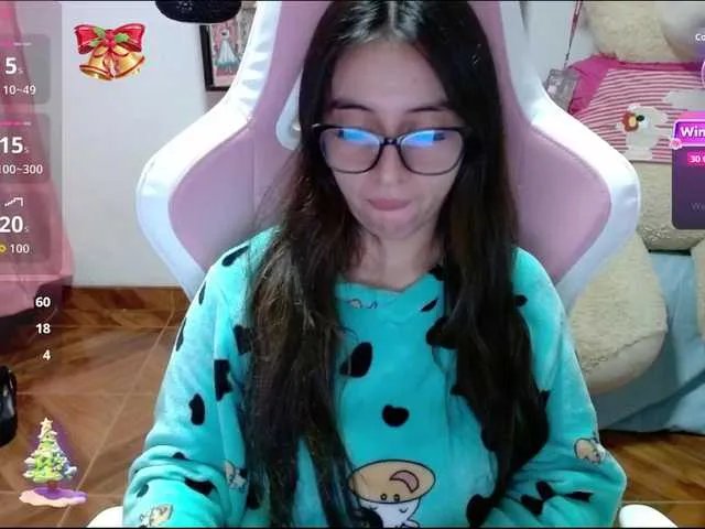 Maggie-Fox on BongaCams