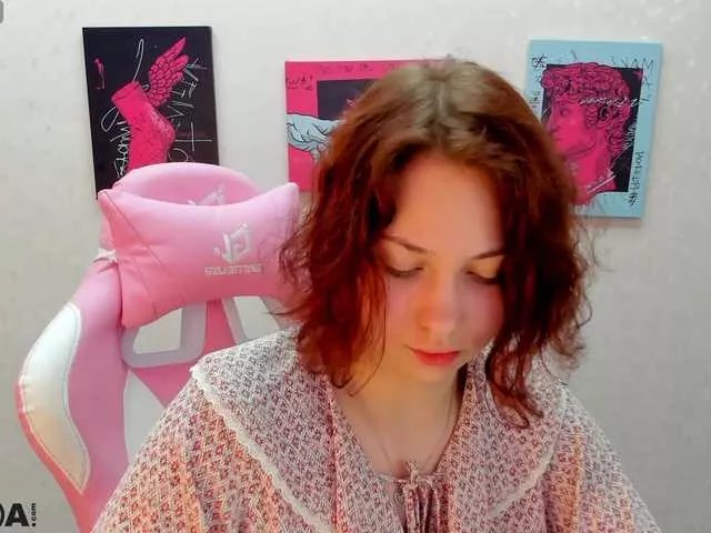 Miss-you-kiss on BongaCams 