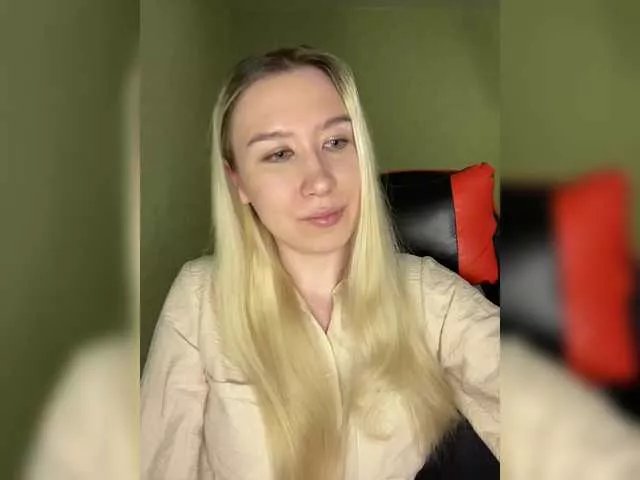 MollyMo on BongaCams 