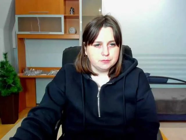 NaomiiWix — Make me cum with lovense 33,55,99Wheel 49  c2c only in PVT  Toy control in pvt 333 unlimited