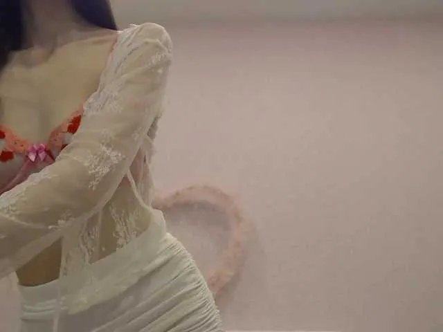 Oriella on BongaCams