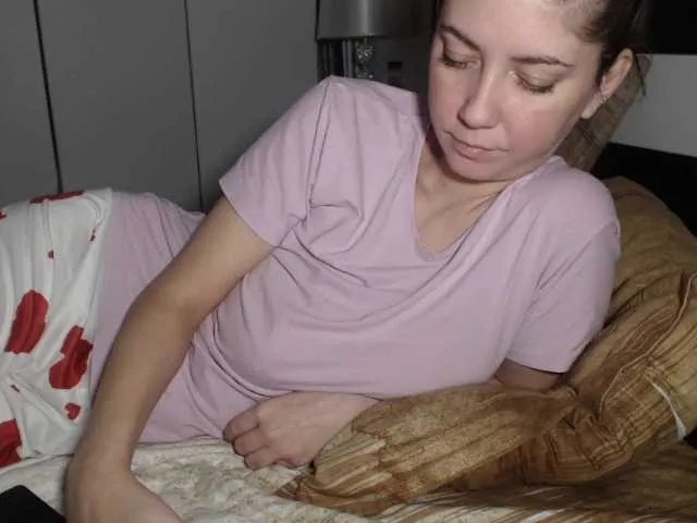 petitedanielle on BongaCams