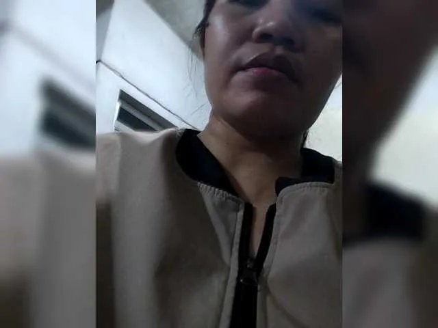 Pretty30 on BongaCams