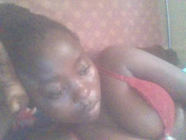 PrettyG on BongaCams