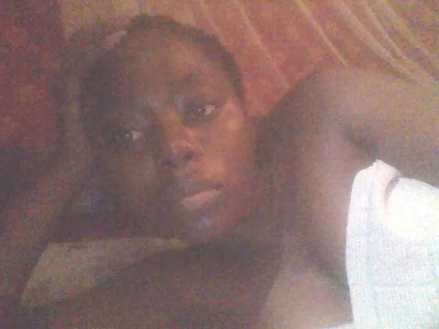 PrettyG on BongaCams