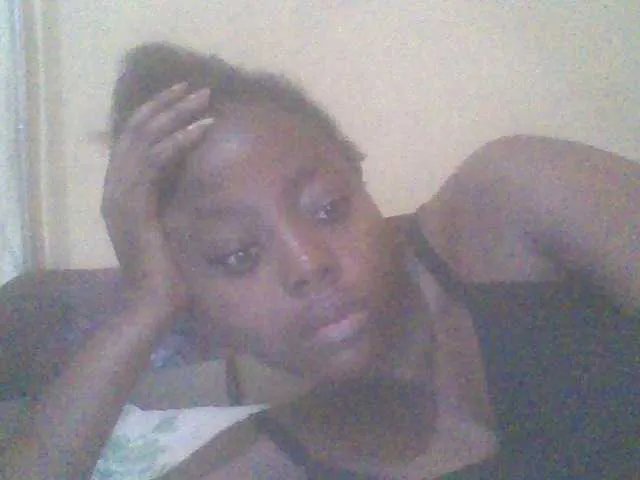 PrettyG on BongaCams