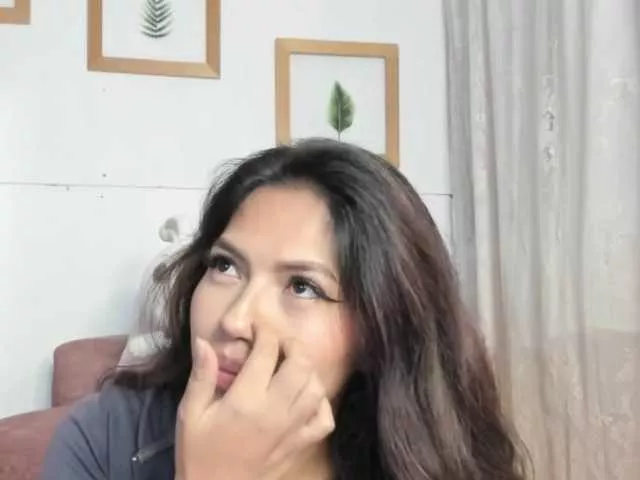 Rosielee on BongaCams