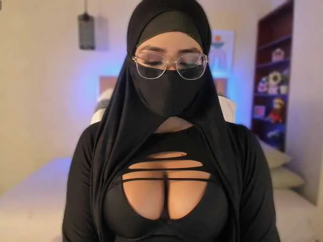 sasha-anaan on BongaCams