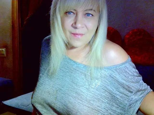 Savan35na — Freechat on BongaCams