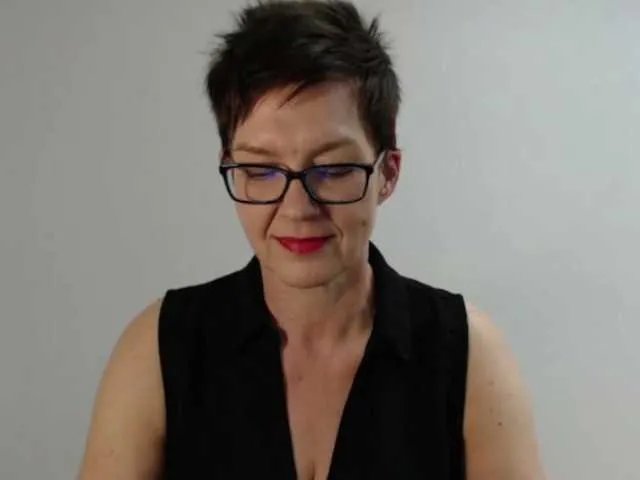 SofieVelvet on BongaCams