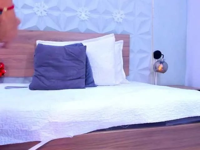 StaceyWhite on BongaCams