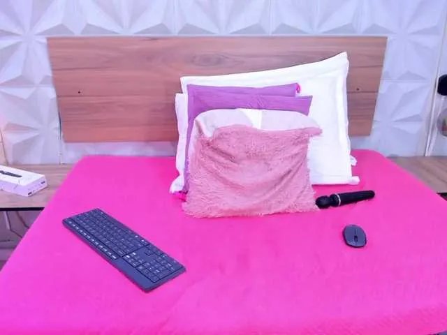 StaceyWhite on BongaCams