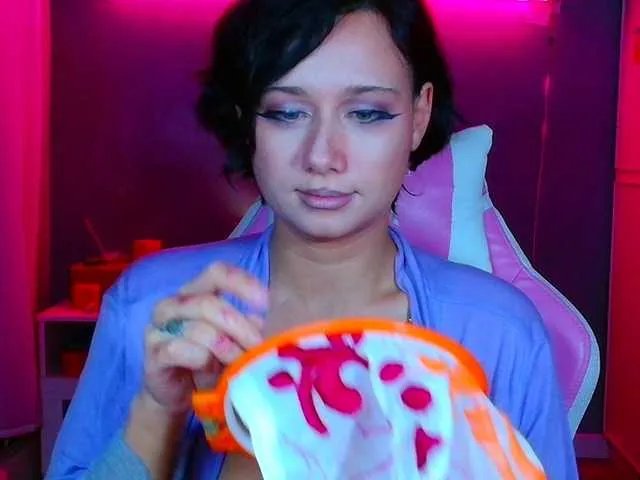 stawbarynut on BongaCams