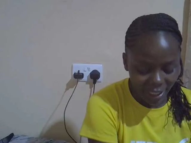 Sweet-diva on BongaCams 