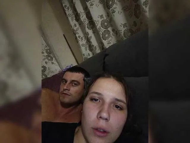 UAlinas2003 on BongaCams
