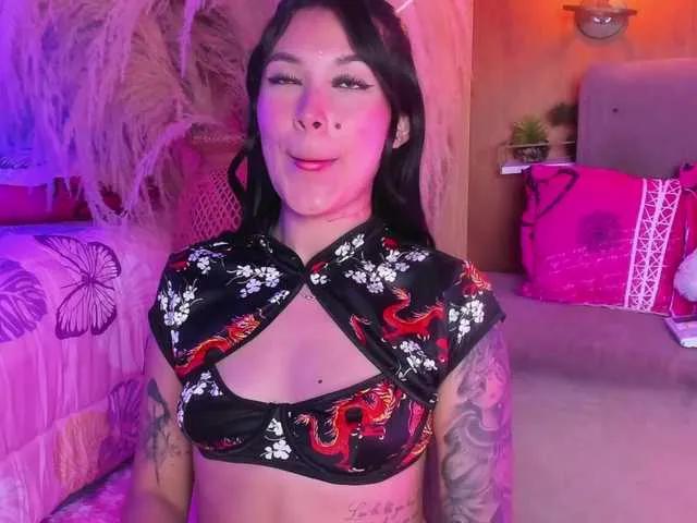 ValeryMonserrat — I like to surround myself with polite, kind, and well-intentioned people. I greatly value respect, patience, and kind words. If you enter my room, I expect you to be considerate, understand my pace, and know how to enjoy a conversation as much as an...