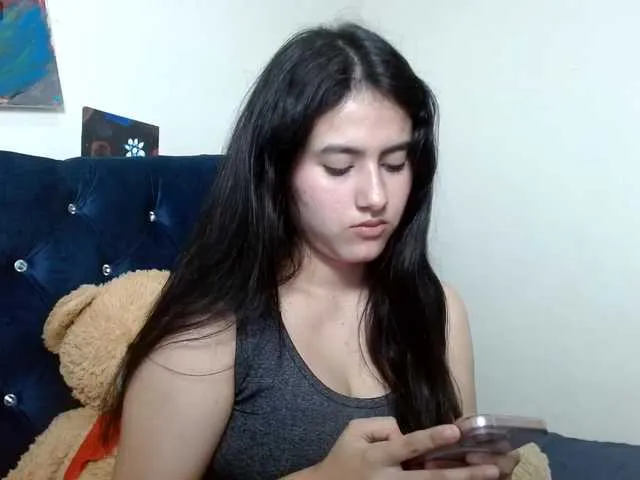 vikysexy28a on BongaCams