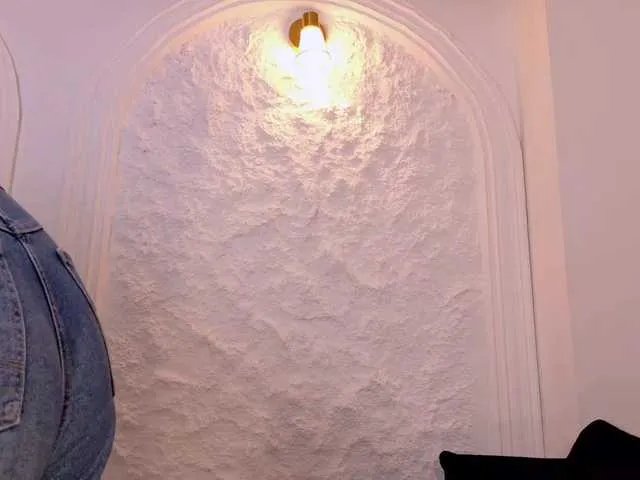 ViolettCastel —   Come with me,I'm gonna show you how much I enjoy the sex  IG: @Violettcastel Goal: Get me naked + Fingering  @remain tokens