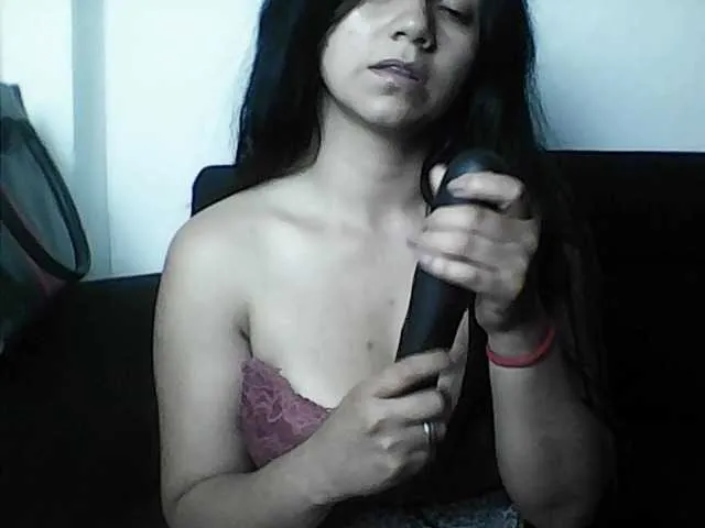 XiomaraSmith4 — #orgasmos #tetas #latina #anal #+18