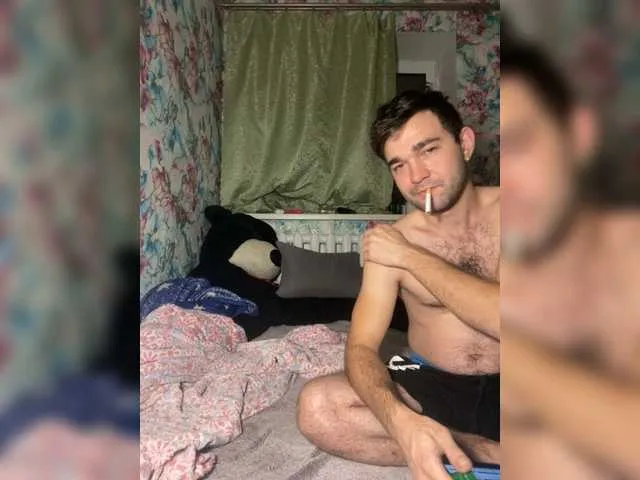 yanina7777 on BongaCams