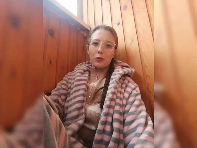 Ymmixxx on BongaCams 