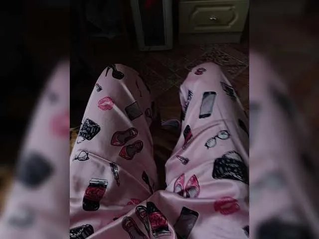 ZaraSss on BongaCams 