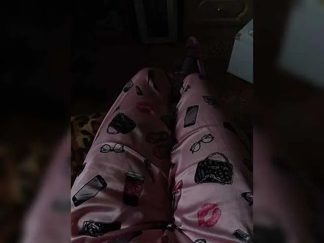 ZaraSss on BongaCams 