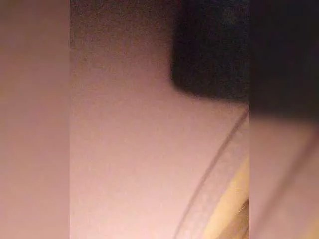 ZoeCamils on BongaCams