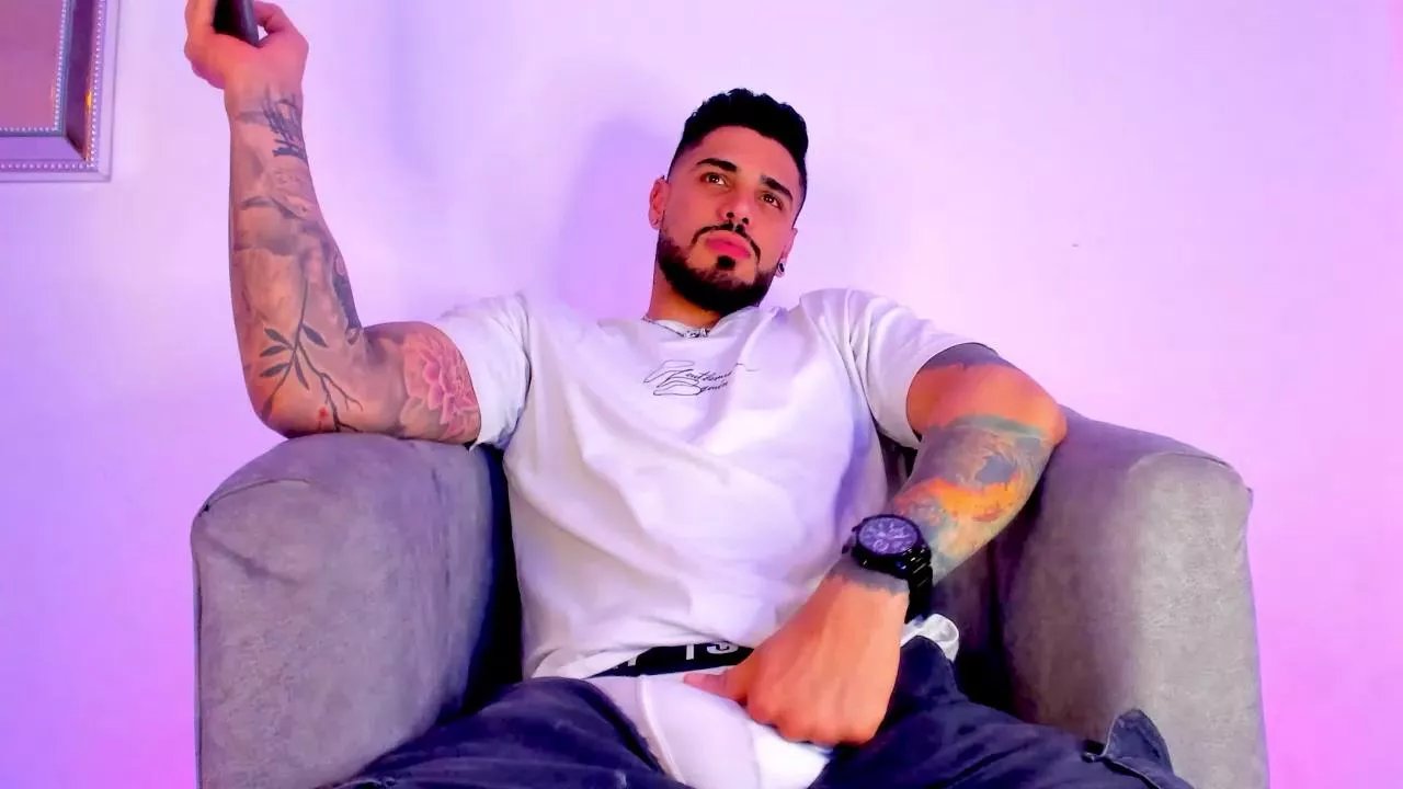 asmodeus_bael on Cam4