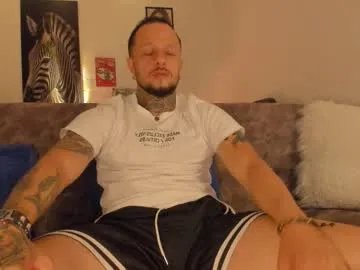 _emilio_escobar — daddy needs to cum PVT is open!!! #daddy #muscle #alpha #master #uncut [1555 tokens remaining]