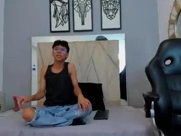 adams_bobby on Chaturbate 