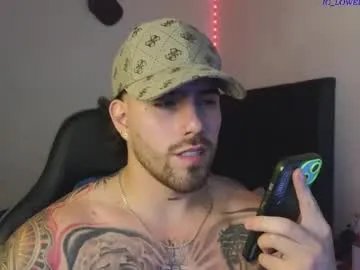 ades_lowe on Chaturbate