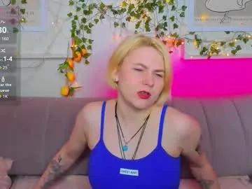 alice_maurik — show anal hole [143 tokens left] #anal #puffynipples #slut #blonde #pregnant