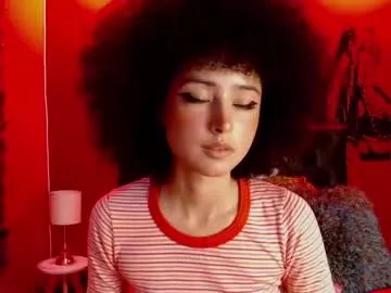 alice_wiinter on Chaturbate