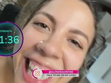 alondra_on_fire on Chaturbate