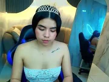 ambarina_r on Chaturbate 