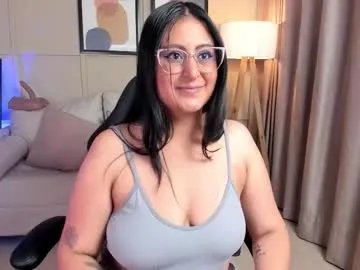 amber_gold113 on Chaturbate