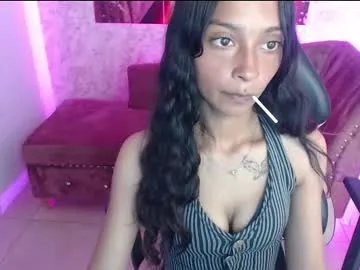 aylanny_m on Chaturbate 