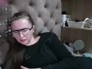 belleamiee — Belleamiee's room  #nonude #milf #smile #cute #c2c #lovense