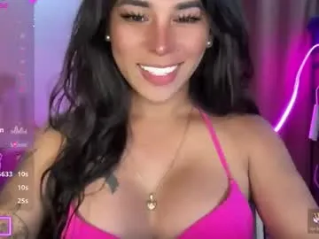 bigcockamanda23 on Chaturbate