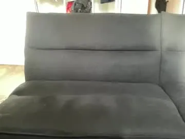 brokehungcollegeguy on Chaturbate