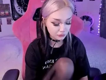 broodmommyy3 on Chaturbate