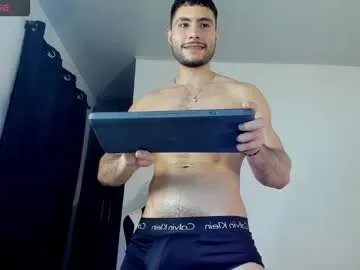 bryan_oficials on Chaturbate