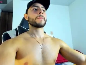bryan_oficials on Chaturbate