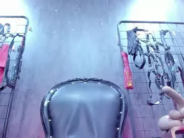 carolinaarias_ on Chaturbate