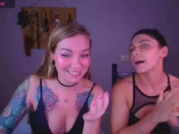 carrie_moonshine — #slave  #longnails  #pantyhose  #bondage  #strapon