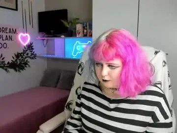 cherrybounce — GOAL: Sexy Dance [292 tokens remaining] Welcome to my room! #bbw #piercing #goth #british #daddy