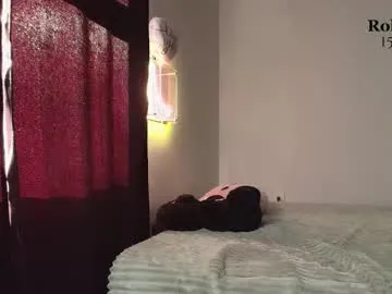 chloe_maia1 — GOAL: Show boobs and suck [40 tokens remaining] I feel playful  Fav Patterns: 25/55/155/255 #bigboobs #c2c #latina #curvy #new