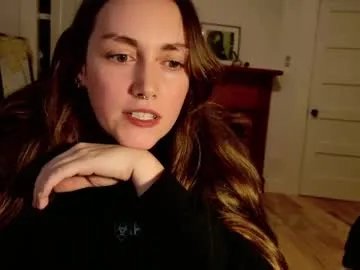 clover_tully on Chaturbate