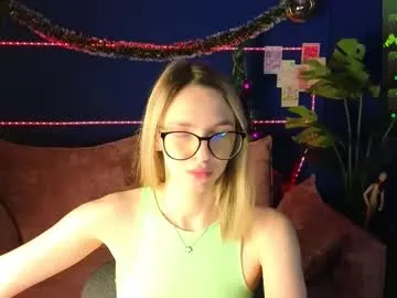 crystal_hanna on Chaturbate